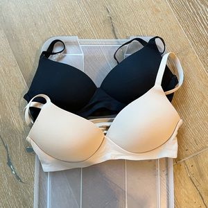 2 Uniqlo wireless bras - size S